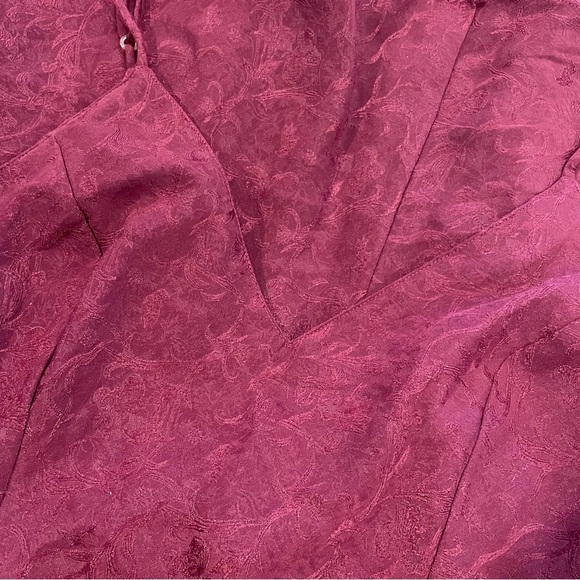 CACIQUE Lingerie Slip Chemise - Picture 4 of 7